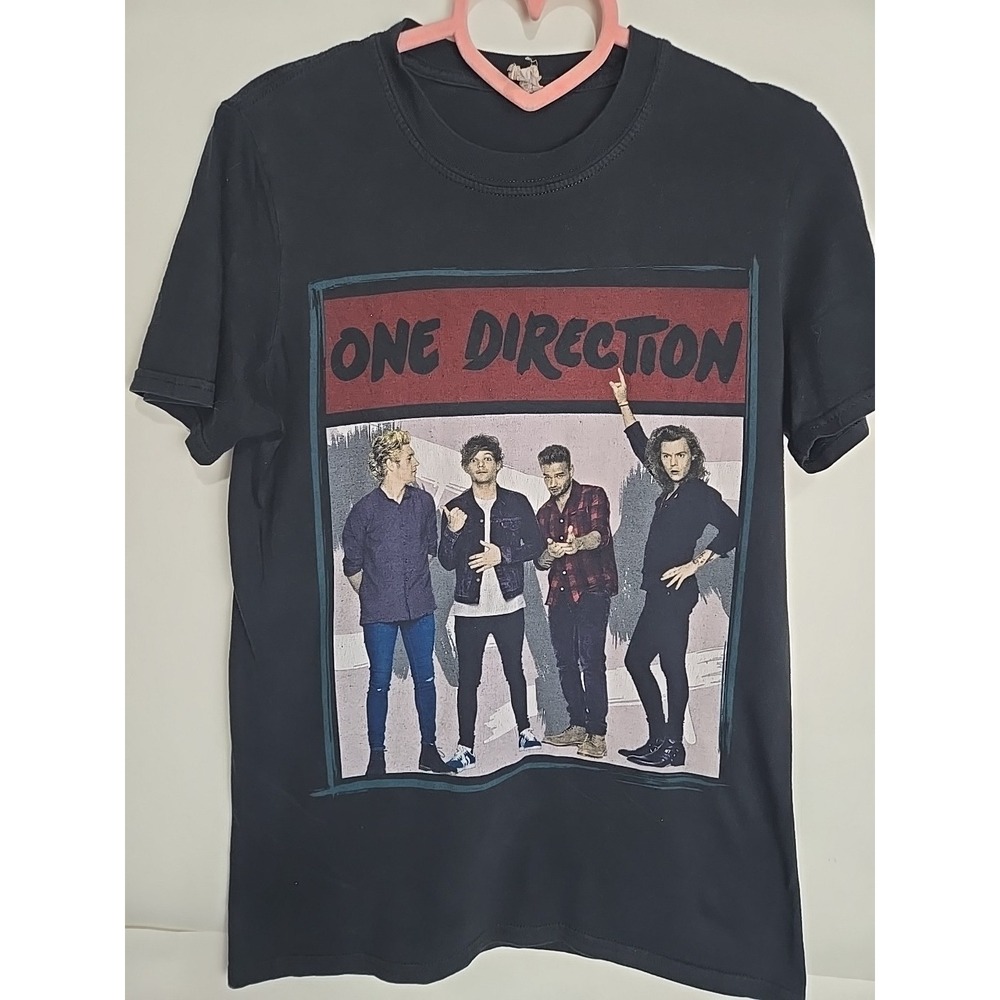 One Direction Black T Shirt Tour Dates Size Small Liam Payne Harry Styles 2 Side